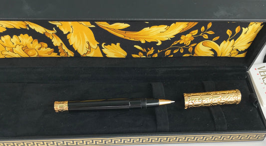 Gianni Versace Ladies “Signature Romance” Pen
