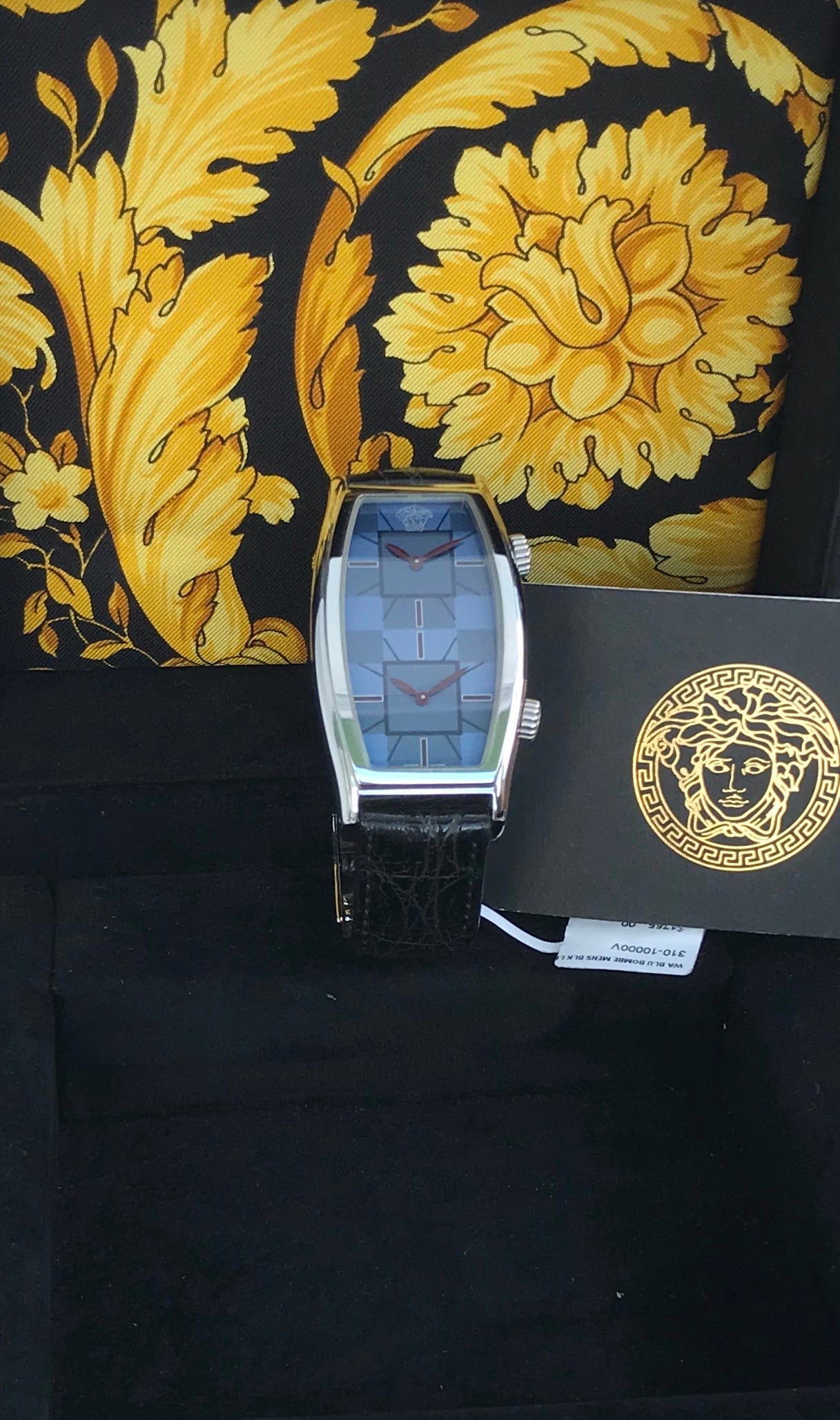 Gianni Versace Mens Love Time Watch